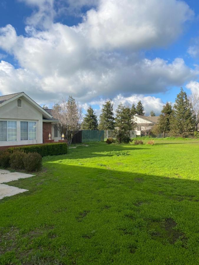 Beautiful Peaceful Desirable Home In Madera Rancho מראה חיצוני תמונה